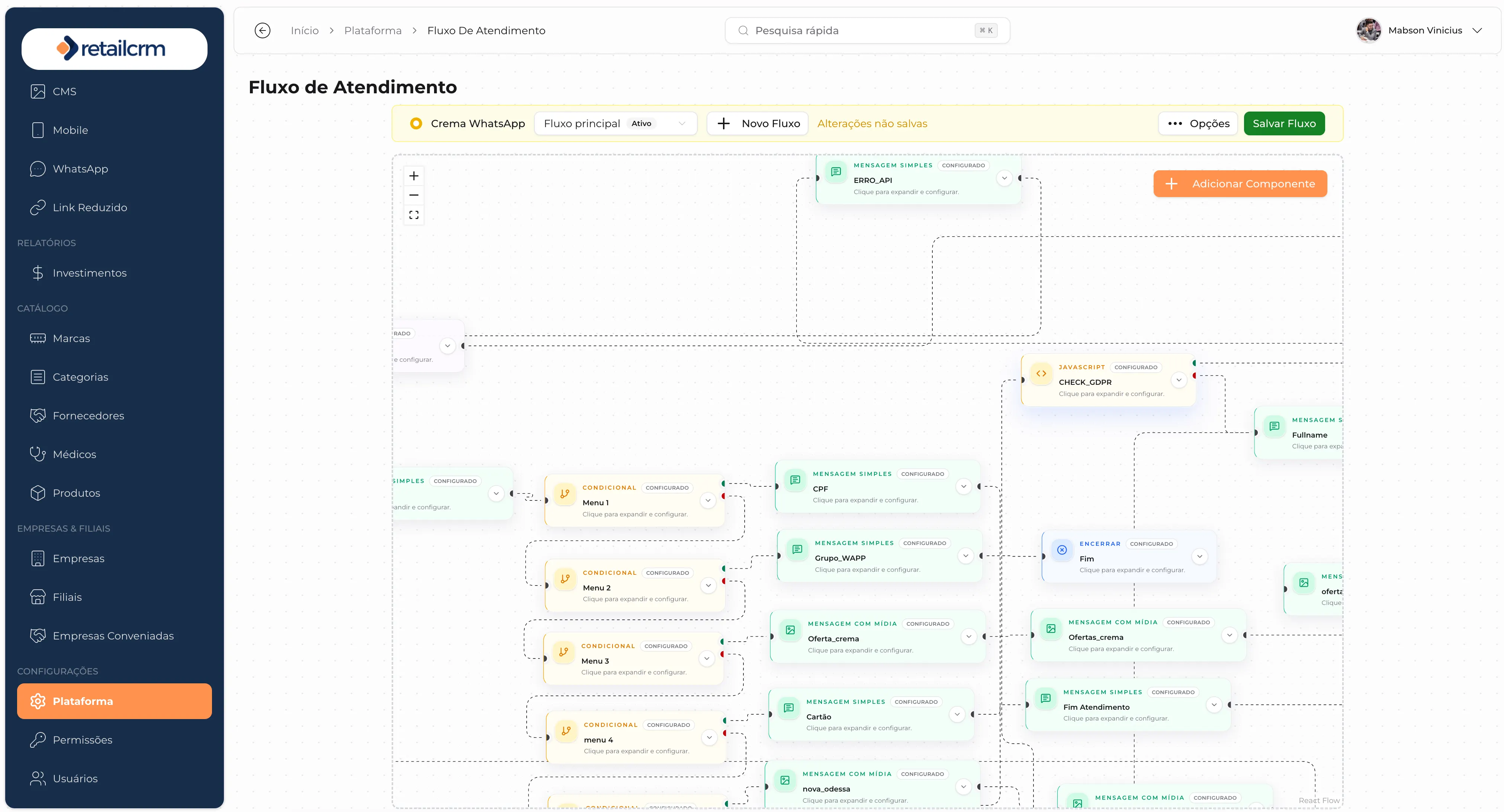 Editor de fluxo do chatbot multicanal do RetailCRM, com componentes de IA e de API