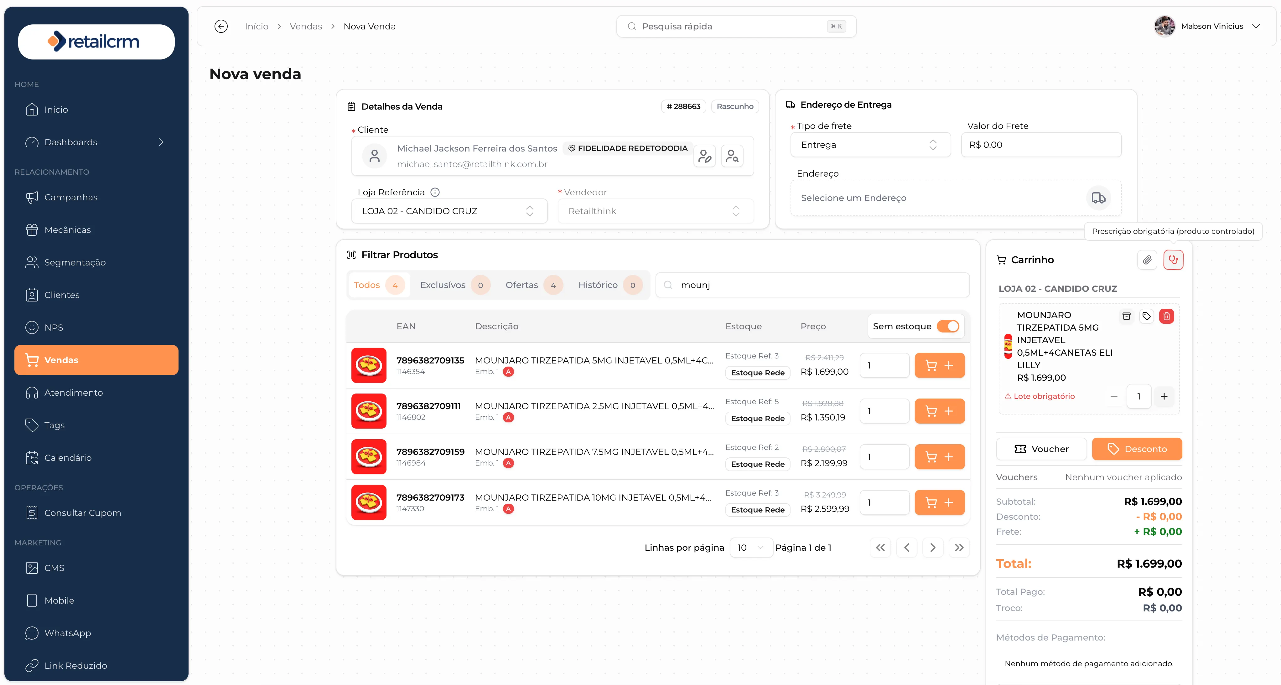 Tela de venda no PDV do RetailCRM, com cliente identificado e voucher aplicado